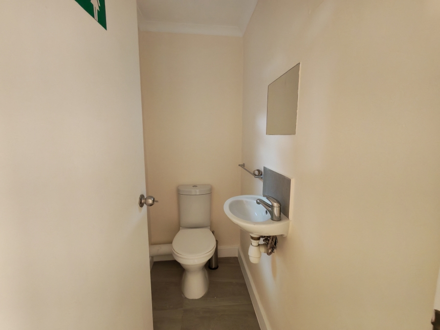 To Let Commercial Property for Rent in Asla Park Western Cape